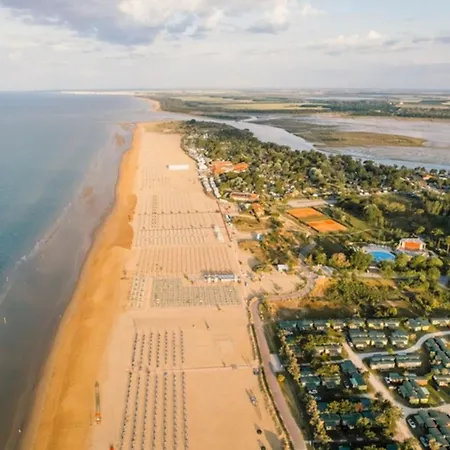 Charming With Shared Pools * Bibione