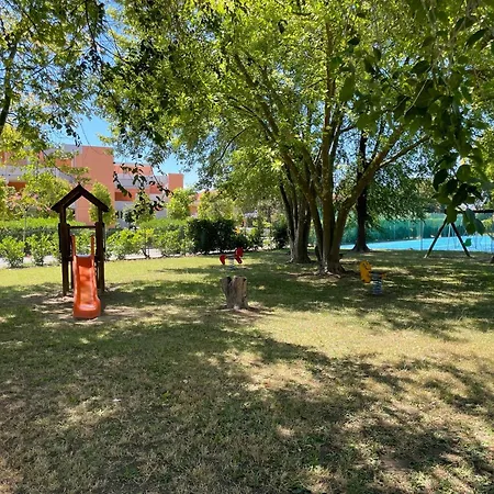 Διαμέρισμα Charming With Shared Pools